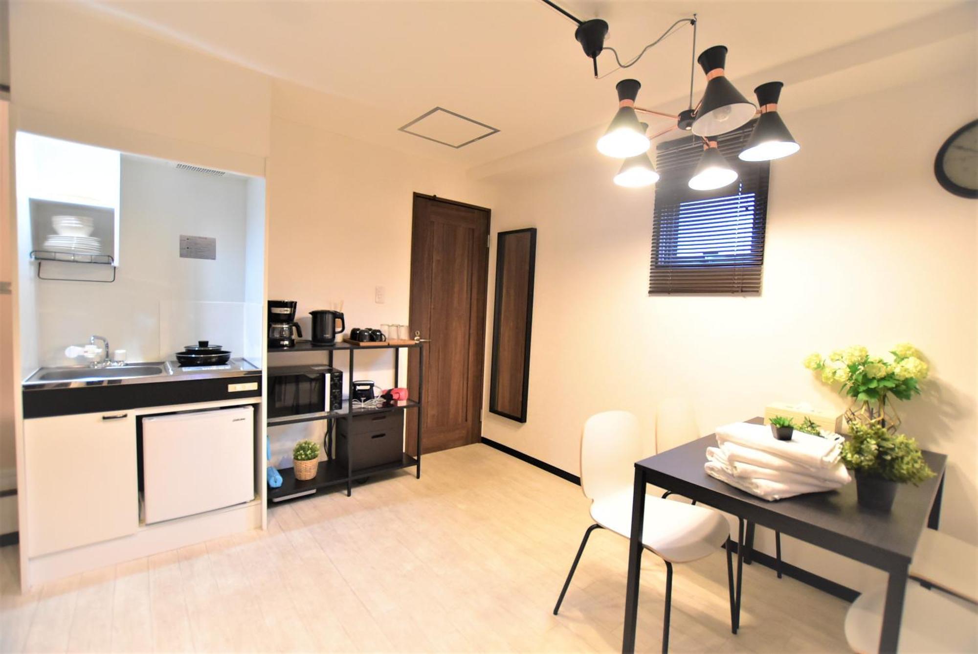 Апартаменты Kuromon28-Near Kuromon Market,Nihonbashi Station Осака Экстерьер фото